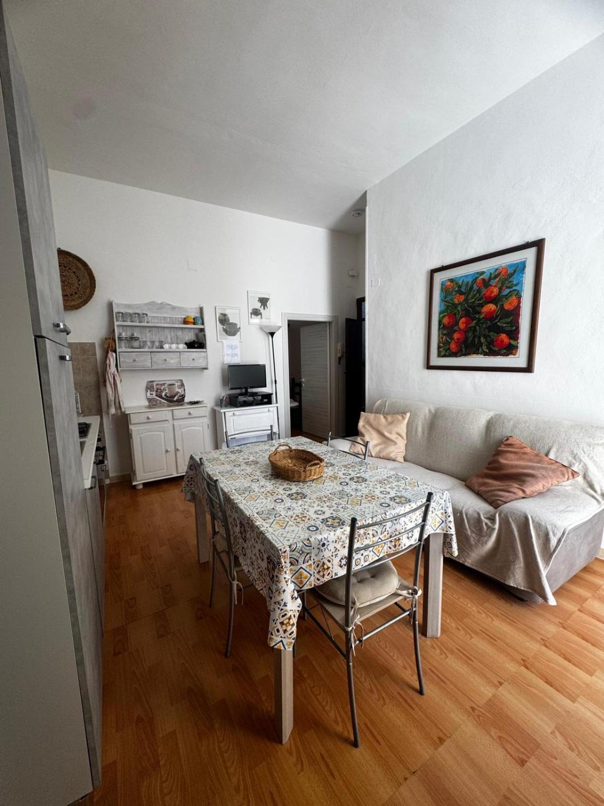 Flowered House With Garden Альгеро Экстерьер фото